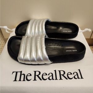 Isabel Marant  "Hellea" Silver Nappa Quilted Leather Slide Sandals Sz.7 Ret.$420